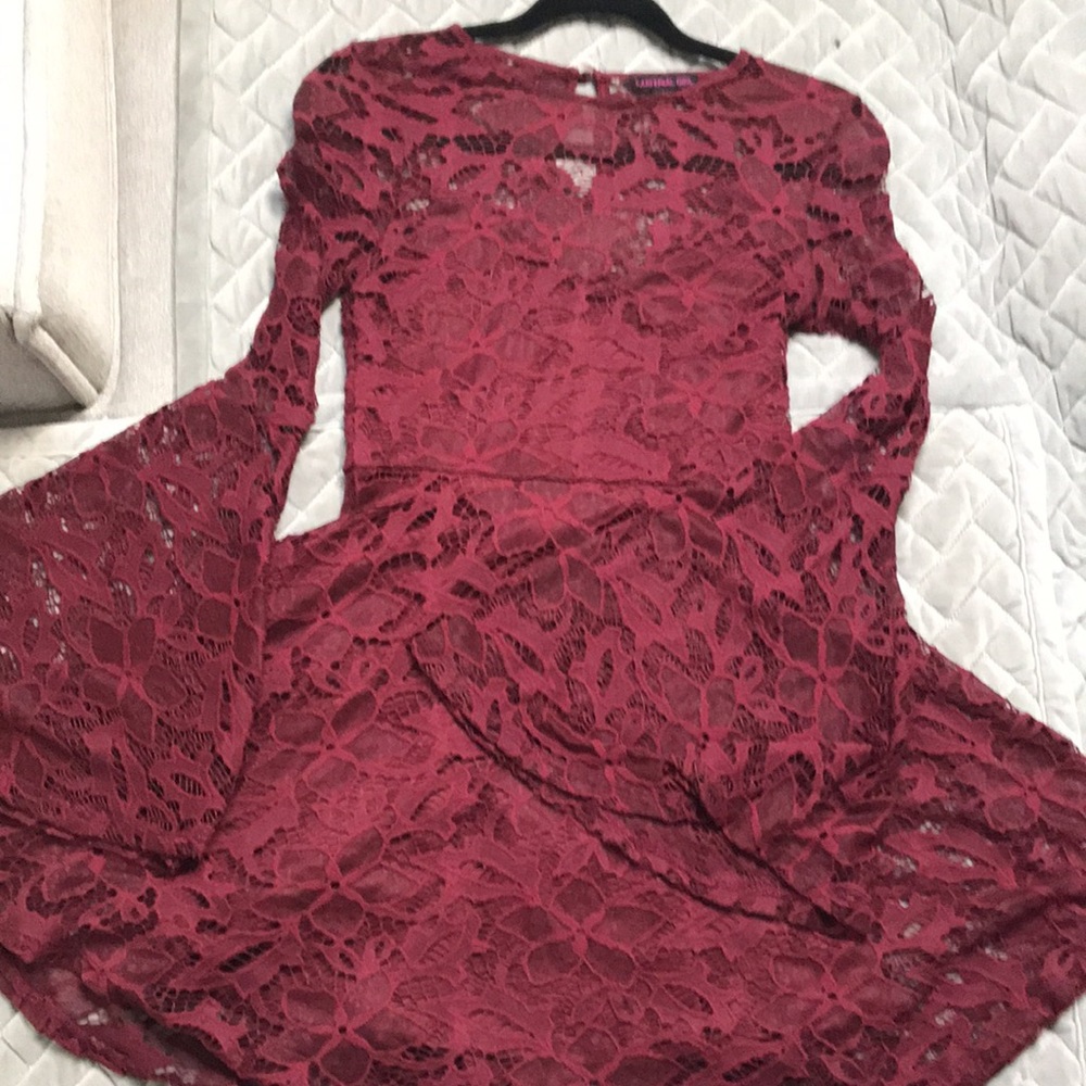 Material Girl, size S, lace dress